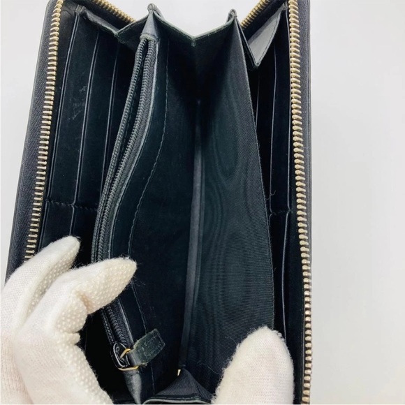 Yves Saint Laurent Black Wallet - Picture 11 of 13